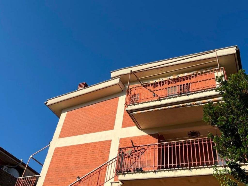 appartamento in vendita a Fonte Nuova in zona Torre Lupara