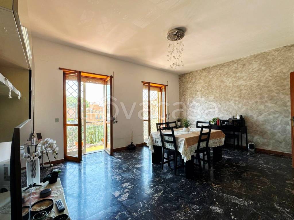 appartamento in vendita a Fonte Nuova in zona Torre Lupara