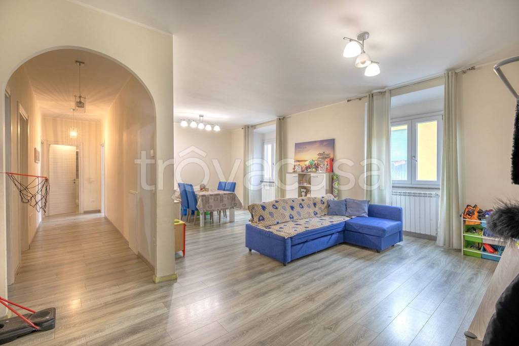 appartamento in vendita a Fonte Nuova in zona Torre Lupara