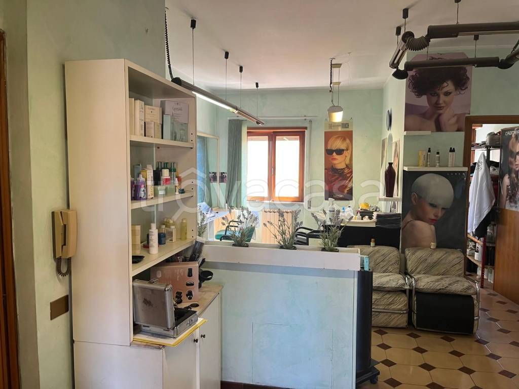 appartamento in vendita a Fonte Nuova in zona Torre Lupara