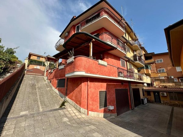 casa indipendente in vendita a Fonte Nuova in zona Torre Lupara