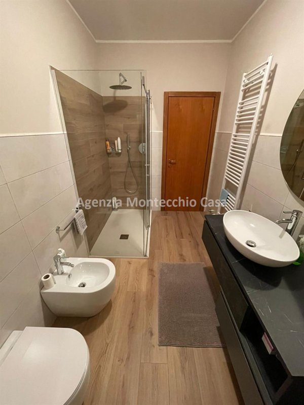 casa semindipendente in vendita a Fonte Nuova in zona Torre Lupara