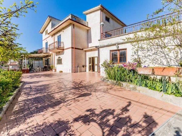 casa indipendente in vendita a Fonte Nuova