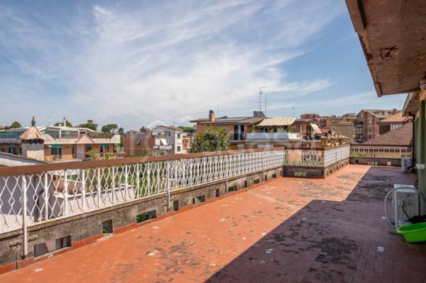 appartamento in vendita a Fonte Nuova in zona Torre Lupara