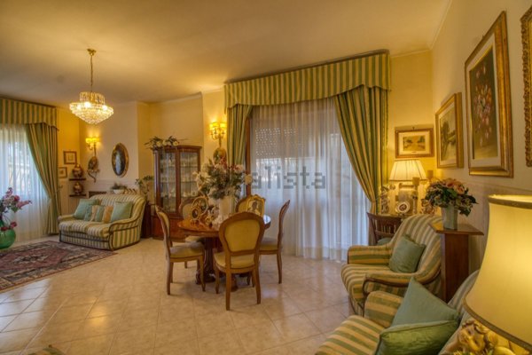 appartamento in vendita a Fonte Nuova in zona Torre Lupara