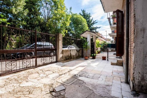 appartamento in vendita a Fonte Nuova in zona Torre Lupara