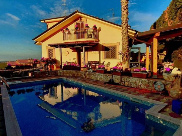 casa indipendente in vendita a Fonte Nuova