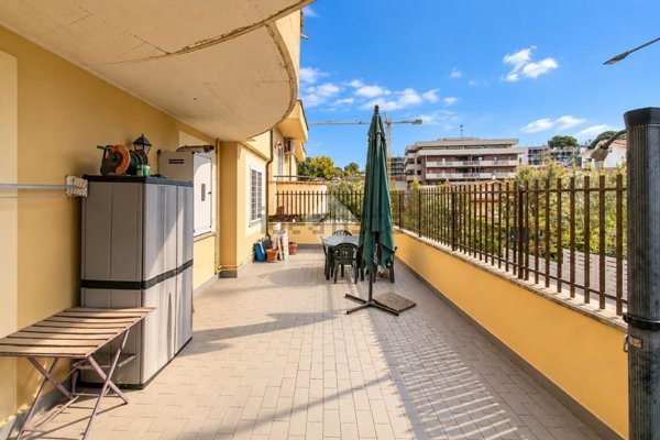 appartamento in vendita a Fonte Nuova in zona Torre Lupara