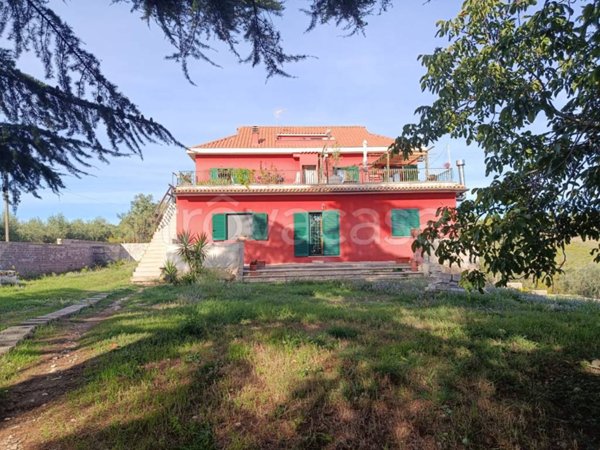 casa indipendente in vendita a Fonte Nuova in zona Quarto Conca