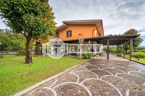 casa indipendente in vendita a Fonte Nuova