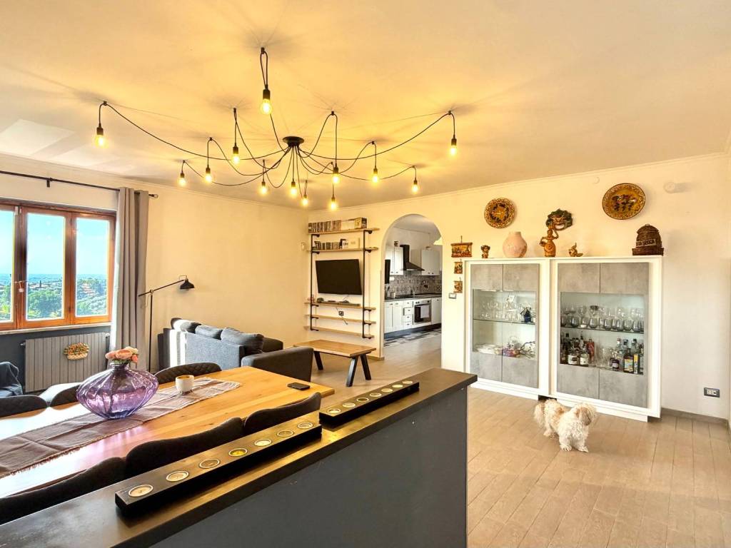 appartamento in vendita a Fonte Nuova in zona Santa Lucia