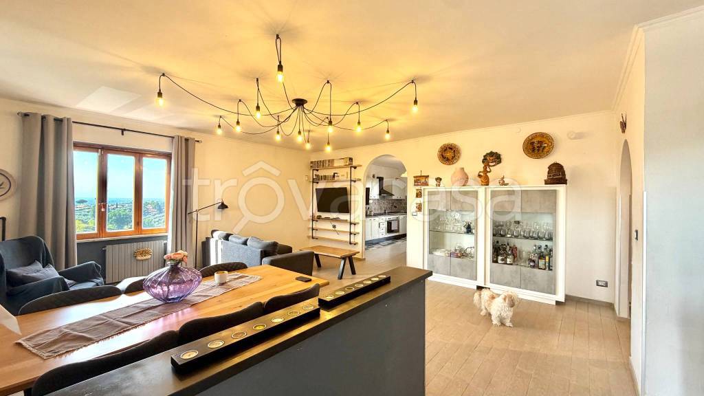 appartamento in vendita a Fonte Nuova in zona Santa Lucia