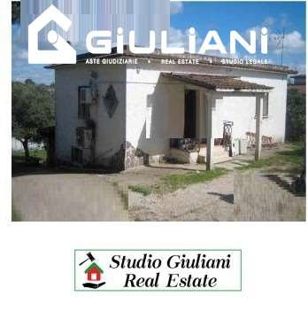 casa indipendente in vendita ad Aprilia