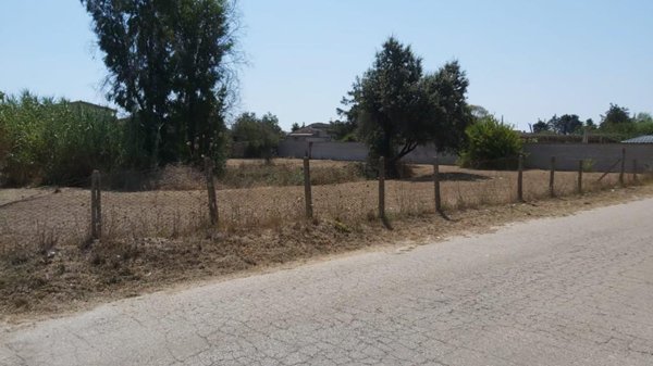 terreno edificabile in vendita ad Aprilia in zona Cogna