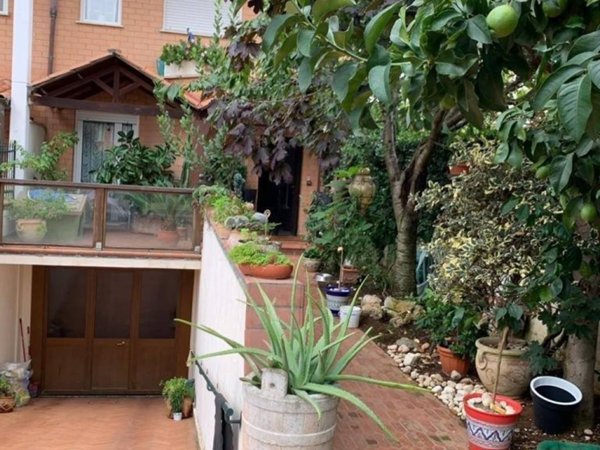casa indipendente in vendita ad Aprilia