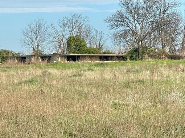 terreno agricolo in vendita ad Aprilia in zona Fossignano