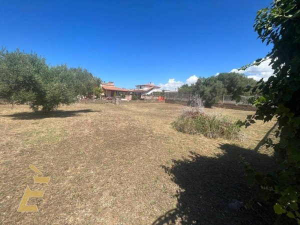 terreno agricolo in vendita ad Aprilia in zona Cogna