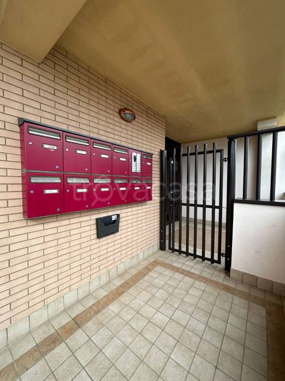 appartamento in vendita ad Aprilia