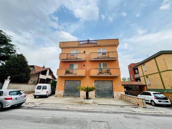 appartamento in vendita ad Aprilia in zona Riserva Nuova