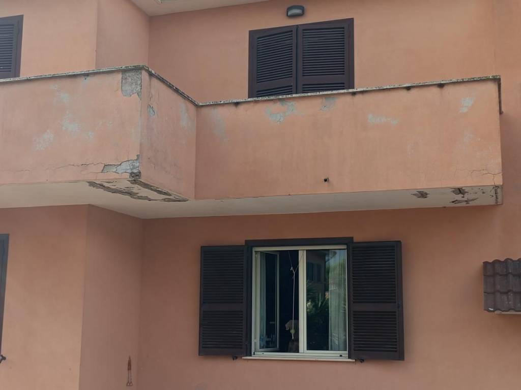 appartamento in vendita ad Aprilia in zona Fossignano