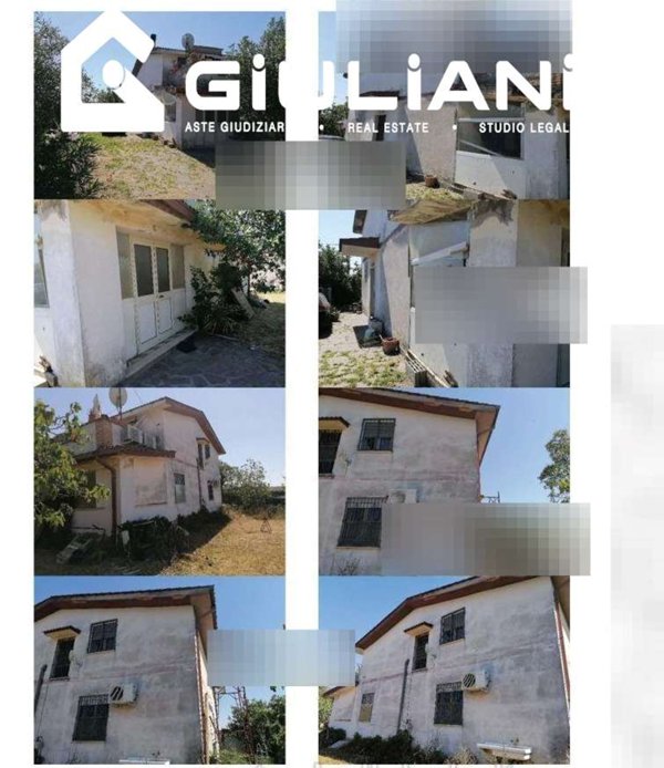 casa indipendente in vendita ad Aprilia in zona Campo di Carne