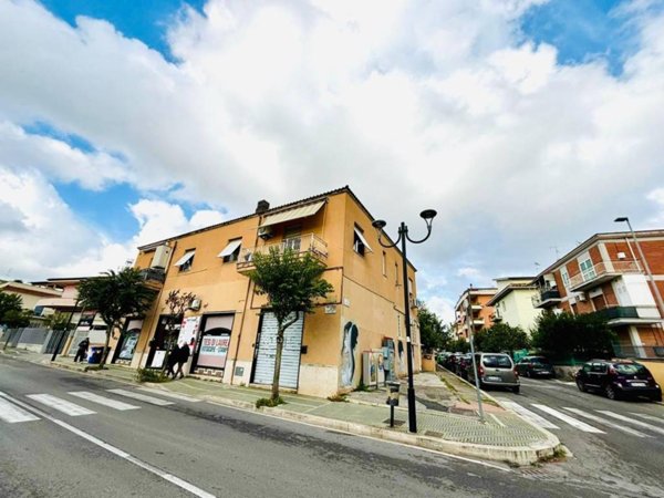 appartamento in vendita ad Aprilia