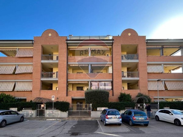 appartamento in vendita ad Aprilia