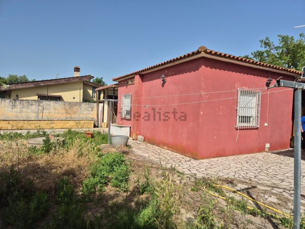 casa indipendente in vendita ad Aprilia