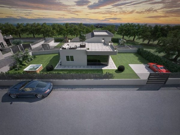 casa indipendente in vendita ad Aprilia in zona Casalazzara