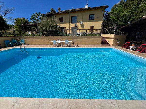 casa indipendente in vendita ad Aprilia in zona Riserva Nuova