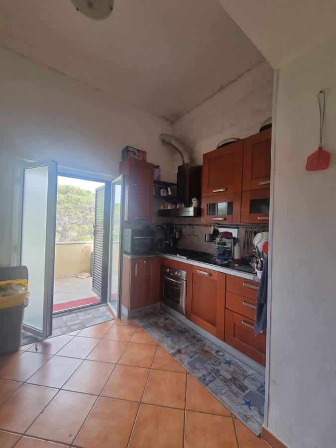 appartamento in vendita ad Aprilia in zona Campo di Carne