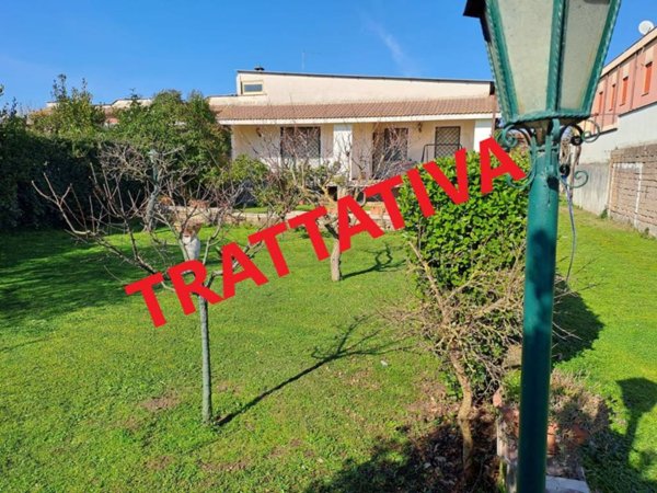 casa indipendente in vendita ad Aprilia in zona Pantanelle
