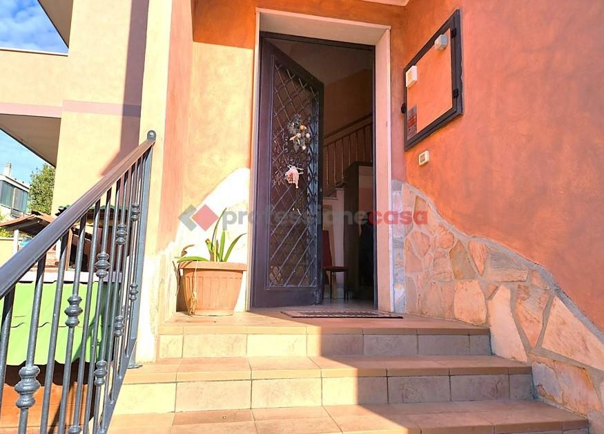 appartamento in vendita ad Aprilia