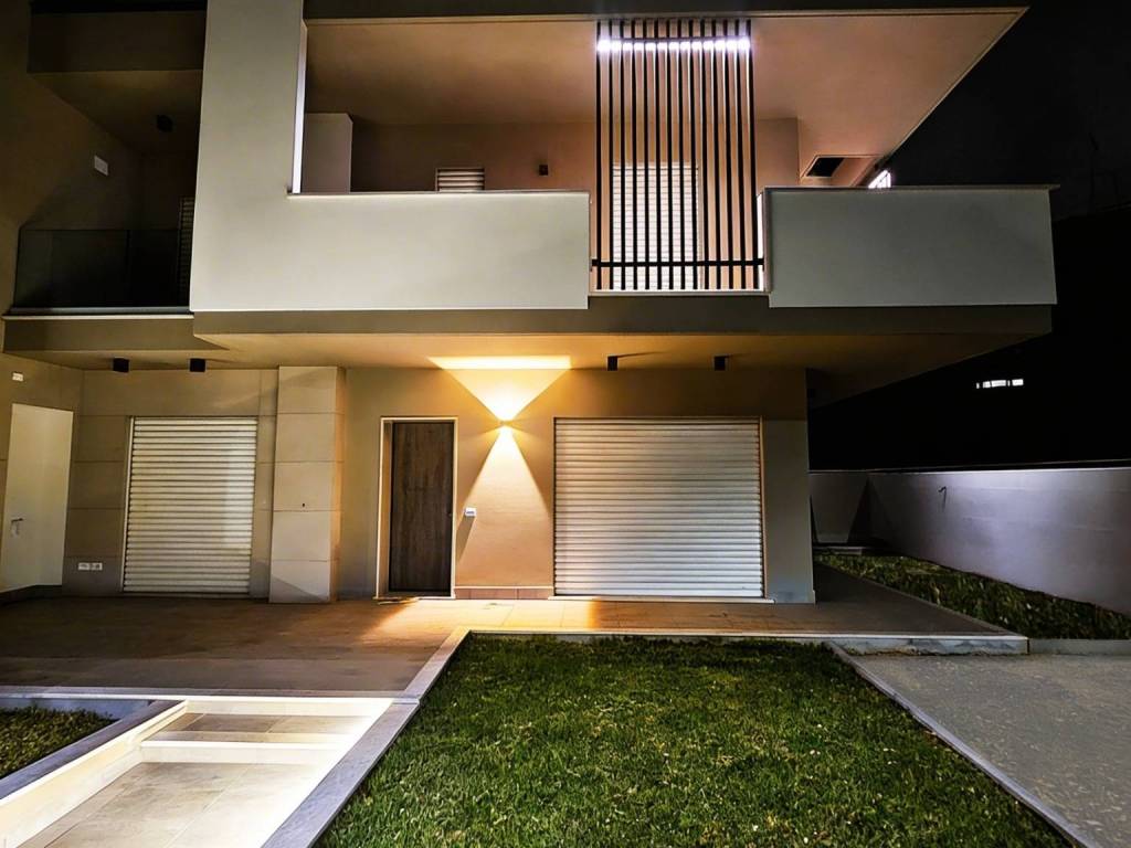 casa indipendente in vendita ad Aprilia
