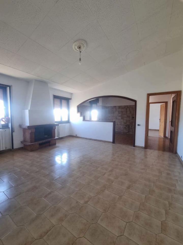 appartamento in vendita ad Aprilia