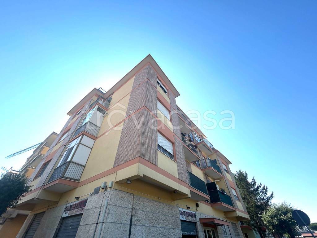 appartamento in vendita ad Aprilia