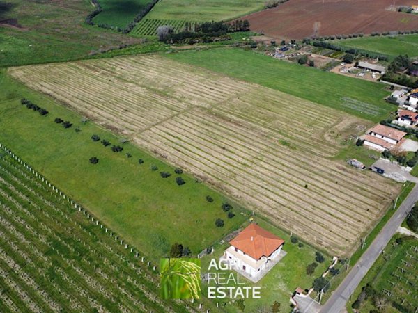 terreno agricolo in vendita ad Aprilia