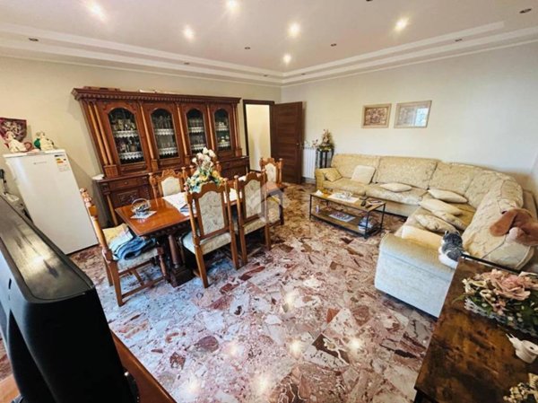 casa indipendente in vendita ad Aprilia