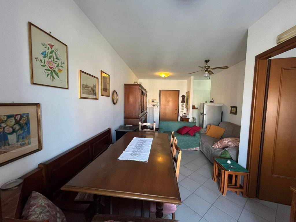 appartamento in vendita ad Aprilia