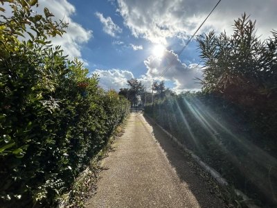 casa indipendente in vendita ad Aprilia in zona Casalazzara