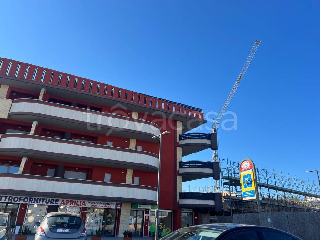 appartamento in vendita ad Aprilia