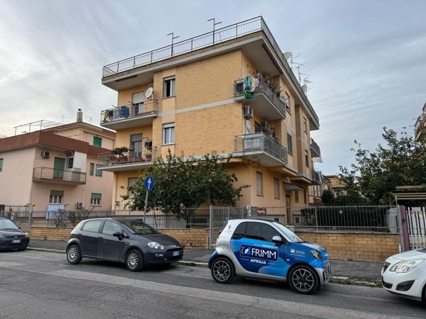 appartamento in vendita ad Aprilia