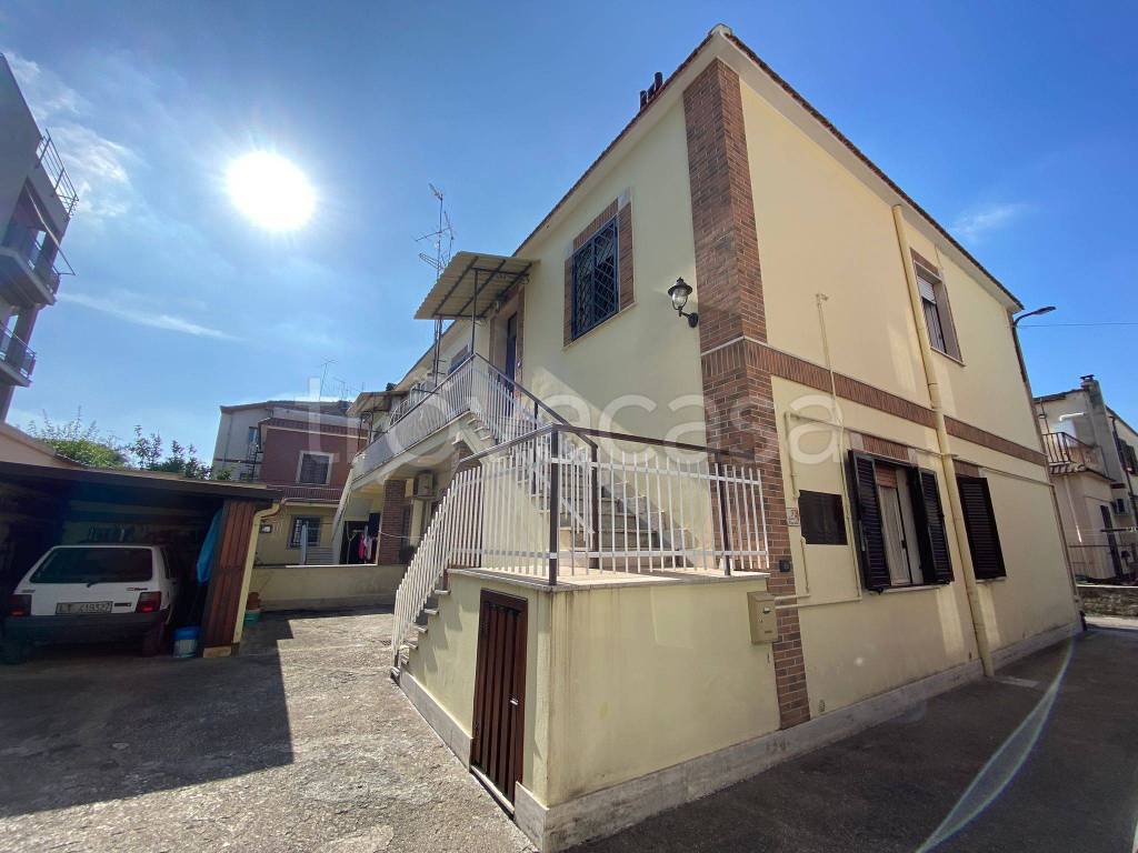 appartamento in vendita ad Aprilia