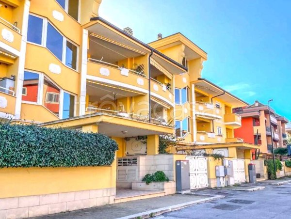 appartamento in vendita ad Aprilia