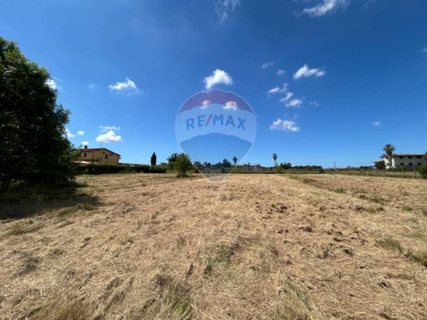 terreno agricolo in vendita ad Aprilia in zona Torre del Padiglione