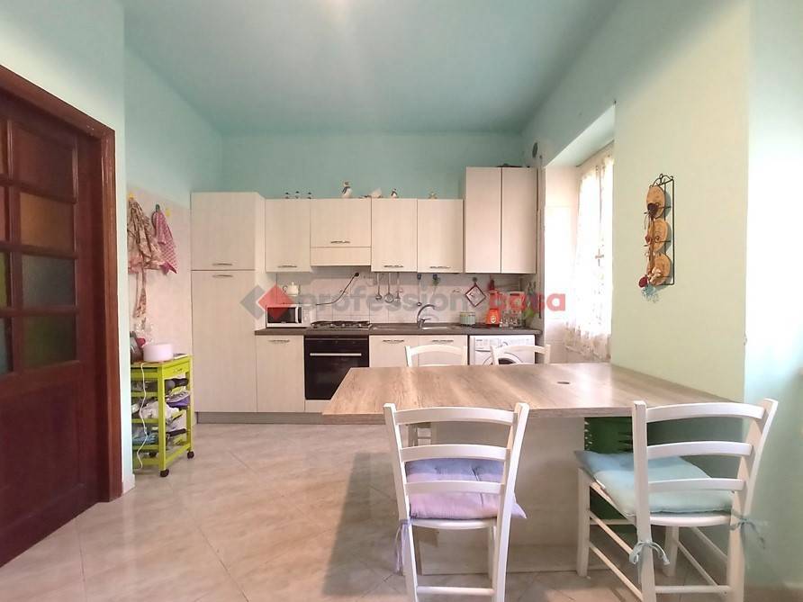 appartamento in vendita ad Aprilia