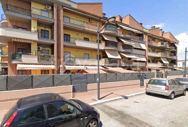 appartamento in vendita ad Aprilia