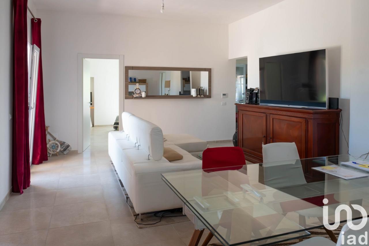 casa indipendente in vendita ad Aprilia in zona Campoverde