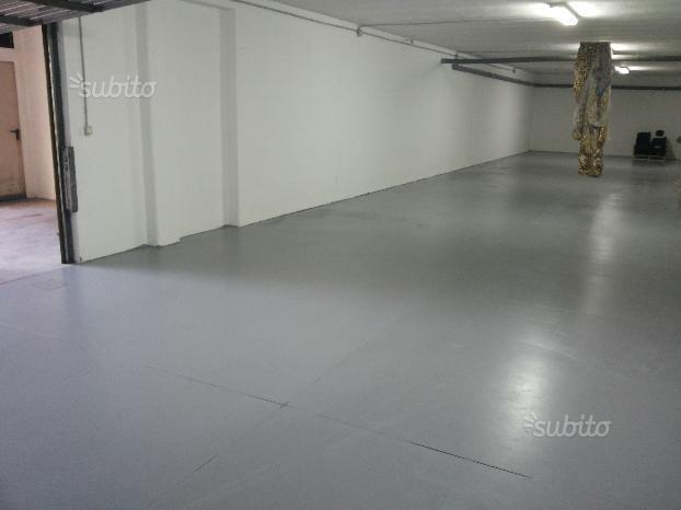 locale commerciale in vendita ad Aprilia