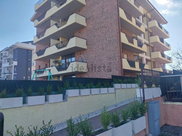 appartamento in vendita ad Aprilia